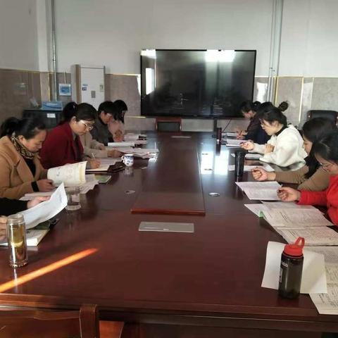 阳信县第二实验小学期中考试成绩分析会