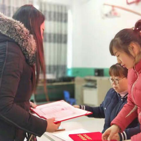 大武口区幼儿园星海分园家长委员会换届选举暨落地式家庭教育家长分享交流活动