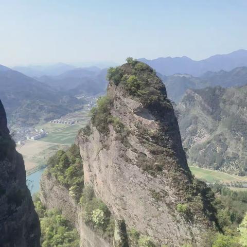 横溪鸡冠岩响石山环线户外活动