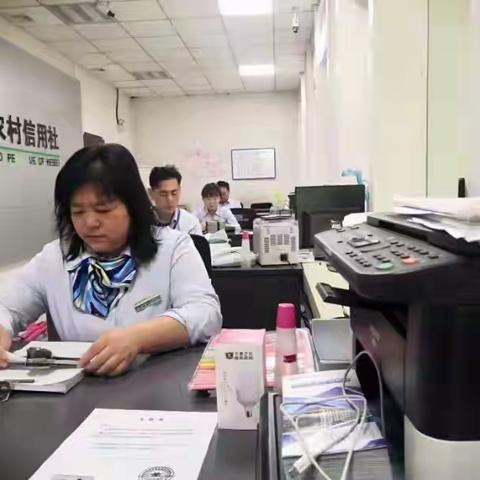 界河店信用社关于优化账户服务 聚赌反诈的宣传
