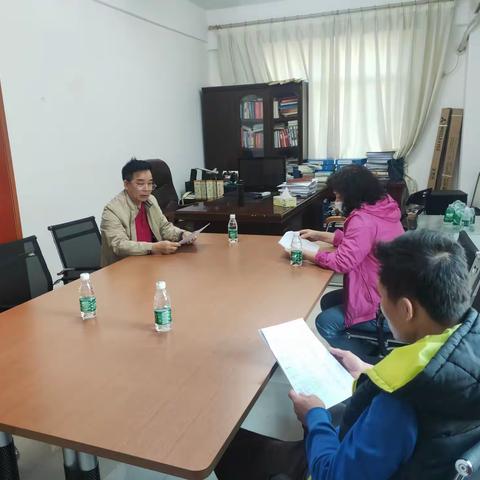 县旅文局组织涉军人员召开座谈会