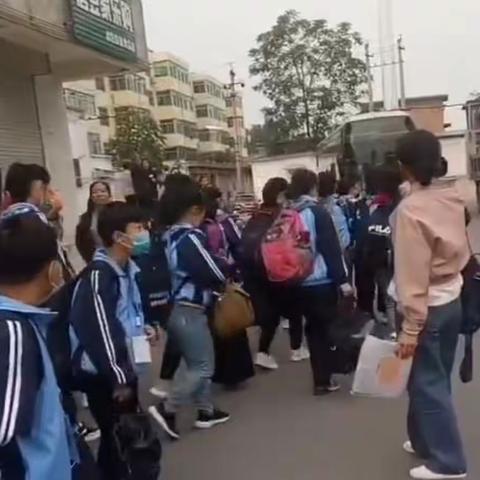 “快乐于行，研学于心”祁县第四中学初一51班的研学之旅（一）