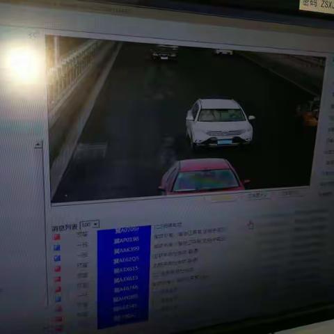 【环城大队】挂假牌出行图方便                          抓现行拘留没商量