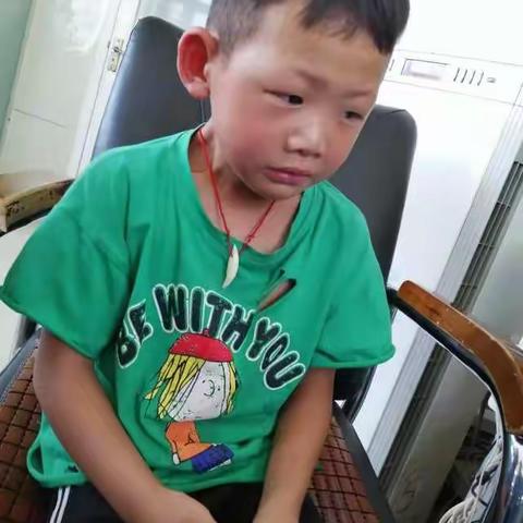 【环城交警】五岁男孩走失急坏家人                       环城交警助力幸福团聚