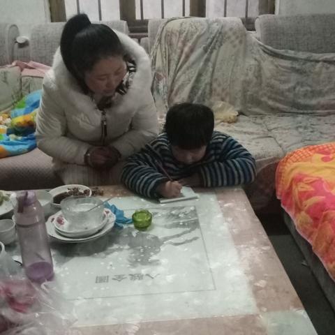 爱，在家访的路上延伸......