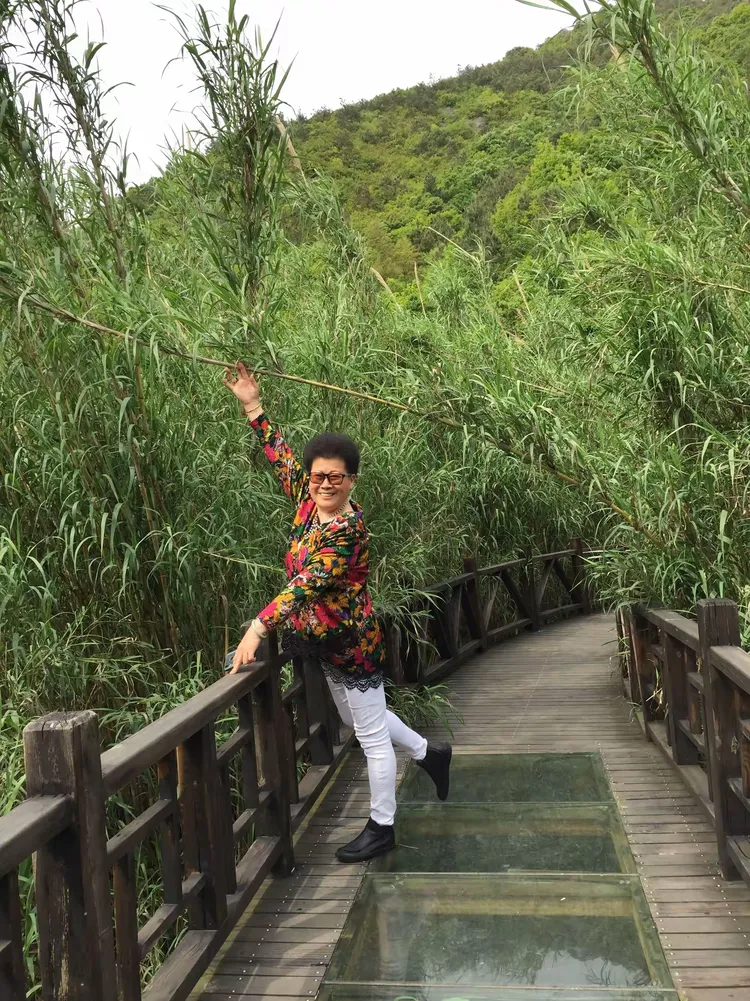 5月7号 舟山旅游(黄孝鸿,严惠琴)