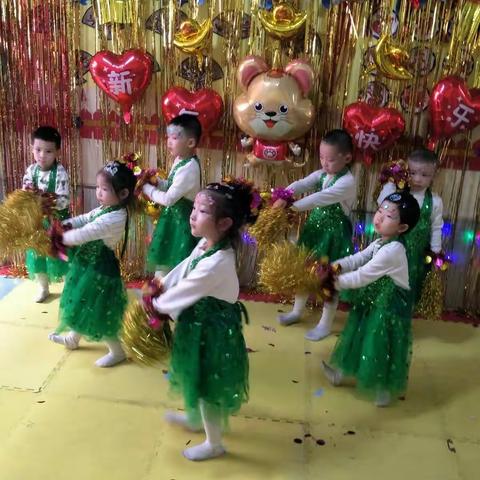 手拉手优智园国际B2班：庆元旦文艺汇演