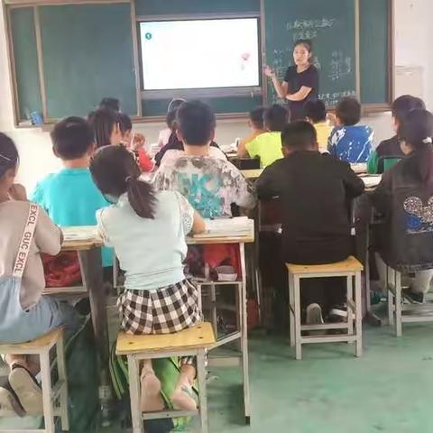 同学习，促成长                                           —张桥小学数学教研活动