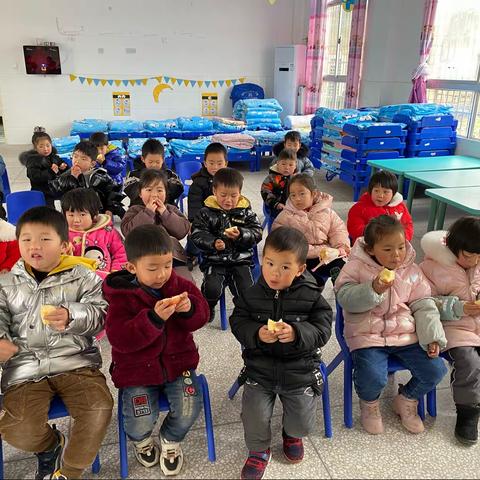 朱家铺公办幼儿园开学第一月《小班——开启幼儿园生活》