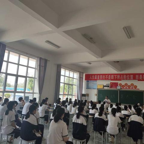 学前教育系优秀班主任-张江丽