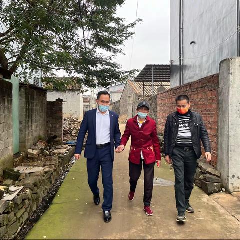 新春关怀暖人心——海南临高第二思源实验学校春节前夕送温暖及关怀退休教师