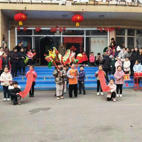 热烈庆祝朵朵实验幼儿园迎新年，逛庙会活动圆满结束!