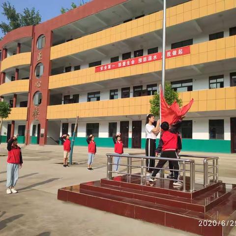 乘风破浪的高小