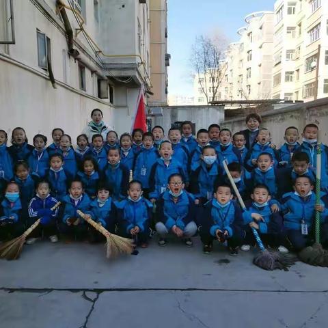 学雷锋 践行动                              ------学习雷锋好榜样