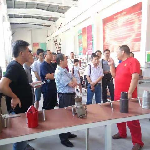 公司组织参观学习采油四厂“TSI工作室”，学习先进经验