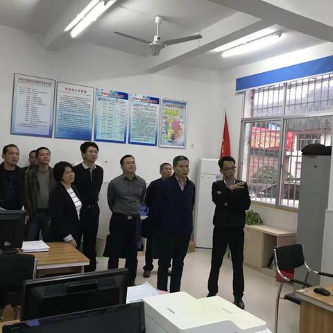 省河长办调研组深入郑湖乡开展河长制工作调研