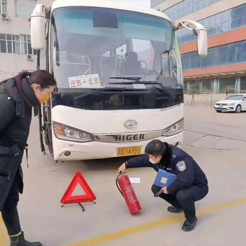 【迁西县局】交警大队多举措筑牢春运平安防线