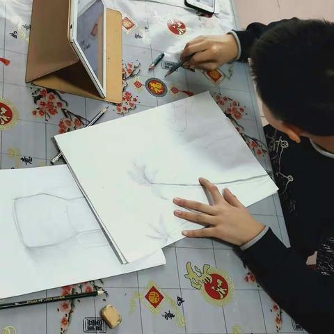 牢记疫情防控，不忘素养提升