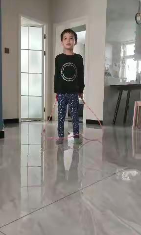 西里双幼儿园：健康居家 乐享运动