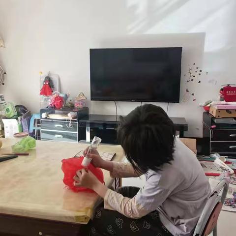 南园街学校二年级一班赵梓淇假期实践作业