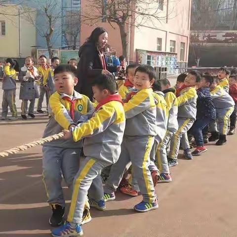 行知小学2019秋季体育节之拔河比赛（副本）