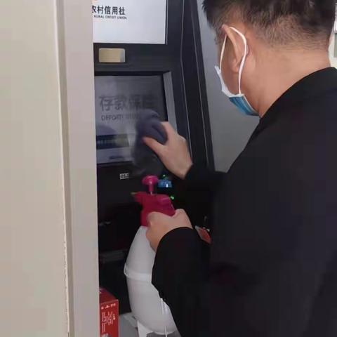 加强金融服务保障，助力打赢疫情防控