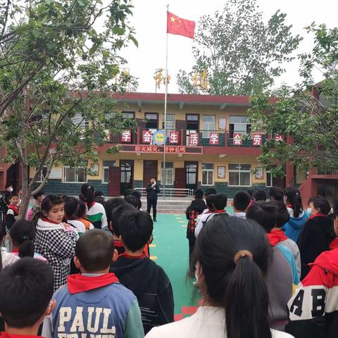 前稻香完全小学举行防灾减灾日防震安全演练