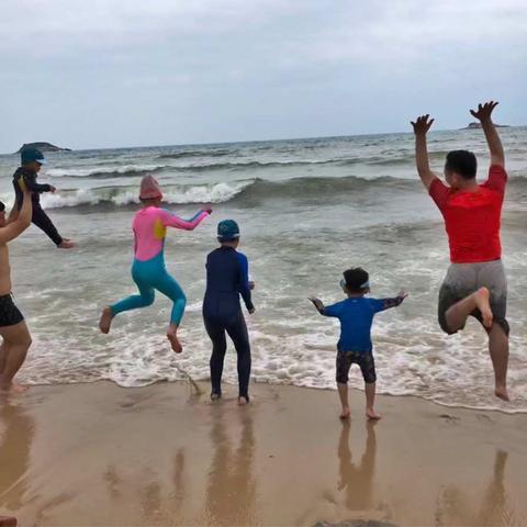 孩子们，高飞吧