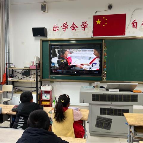 济南泉景中学小学部二（6）中队大阅读纪实