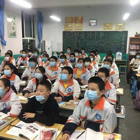 同舟共“冀”，共同抗疫——正定县南岗中学9.6班抗疫手抄报展览