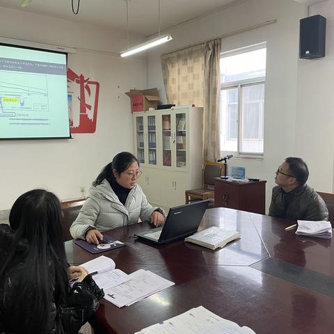 好课示范引方向，精彩点评助成长——高三地理组业务活动记录