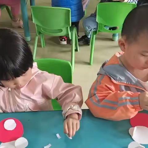 复兴小学附设幼儿园 ——童心敬老，情暖重阳。