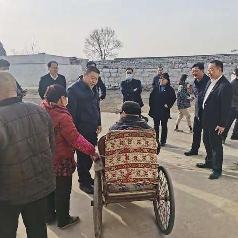 岳村镇：春节前夕送温暖，走访慰问暖人心