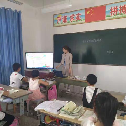 南乐县杨村乡张胡庄小学举行“5.12防灾减灾日”安全疏散演练活动