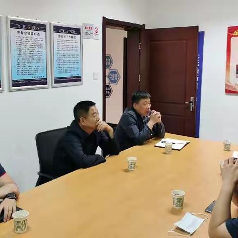 雁塔区人大常委会主任曹宇督导检查长延堡街道三兴鑫苑社区信访维稳工作