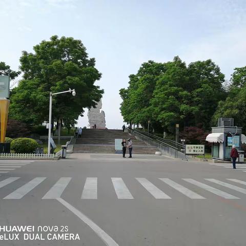 2018年5月初夏远途(之二) ——游览徐州云龙湖、参观淮海战役纪念馆