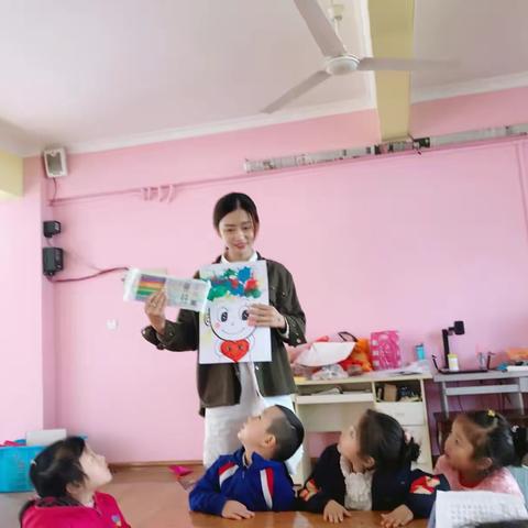 明日之星幼儿园美术兴趣班（中班组）第四课创意吹画“飞舞的头发”👧👦