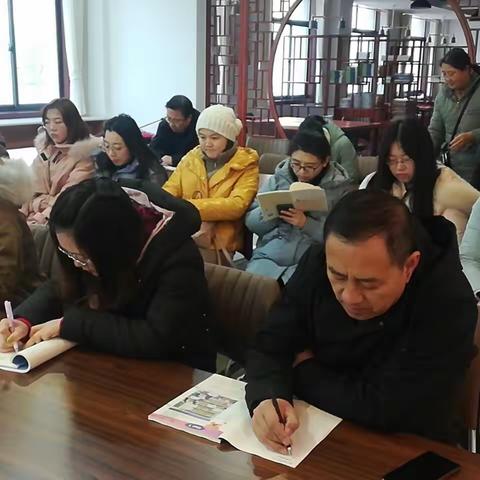 不忘初心共话教育，凝心聚力传承使命