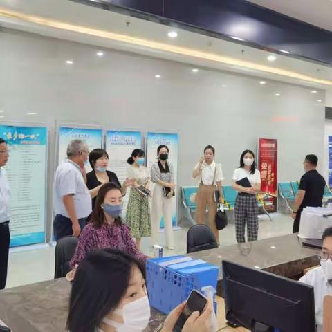 西咸新区自然资源和规划局马兴林副局长来秦汉对不动产登记工作进行调研