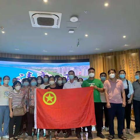 光明社区团支部开展主题团支部活动——参观反腐倡廉警示教育基地