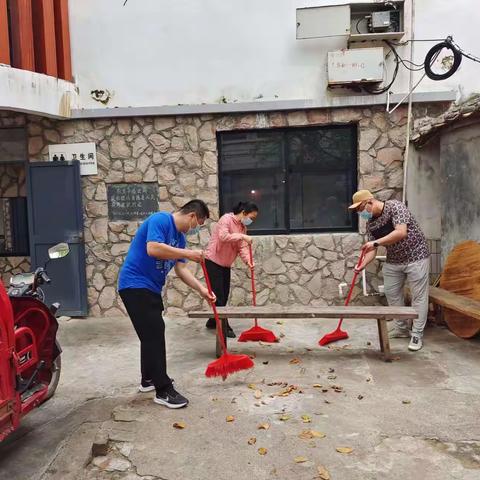 中山社区开展人居环境卫生大扫除行动