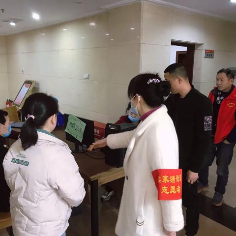 “雷锋家乡学雷”疫苗接种“送上门”共筑网格屏障