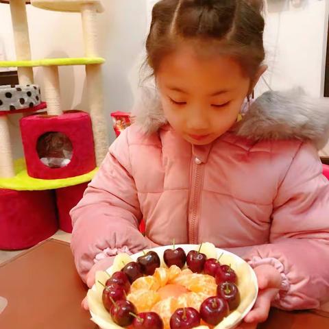 动手做美味之太阳花水果拼盘