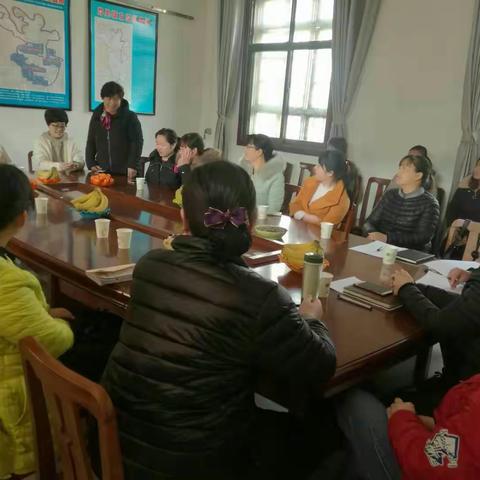 三月女人天，魅丽女人节 都里镇庆三八座谈会