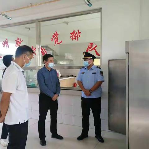护航开学季，铁厂镇开展校园食品安全专项检查
