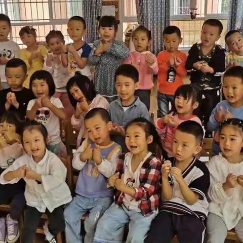 白云一幼中秋活动之经典传唱