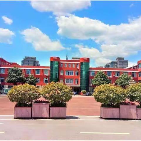 研学新课标，引领新学期——佛山中学数学组举行教研活动