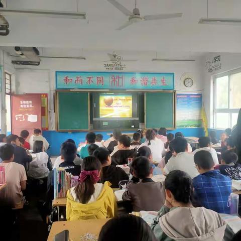观课议课使进步，教研教改促成长——宝丰县李庄初中英语组在行动