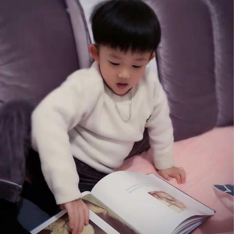 爱看故事书的我