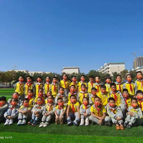 居家学习亦精彩 不负秋色向未来—金凤二小二1班学生居家活动记实